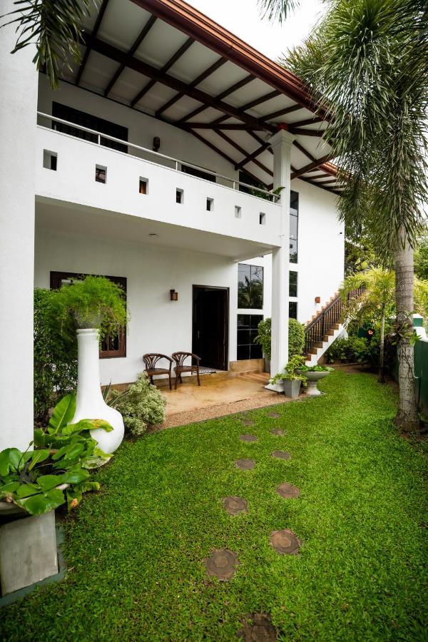 Shakuna Villa Hikkaduwa Luaran gambar