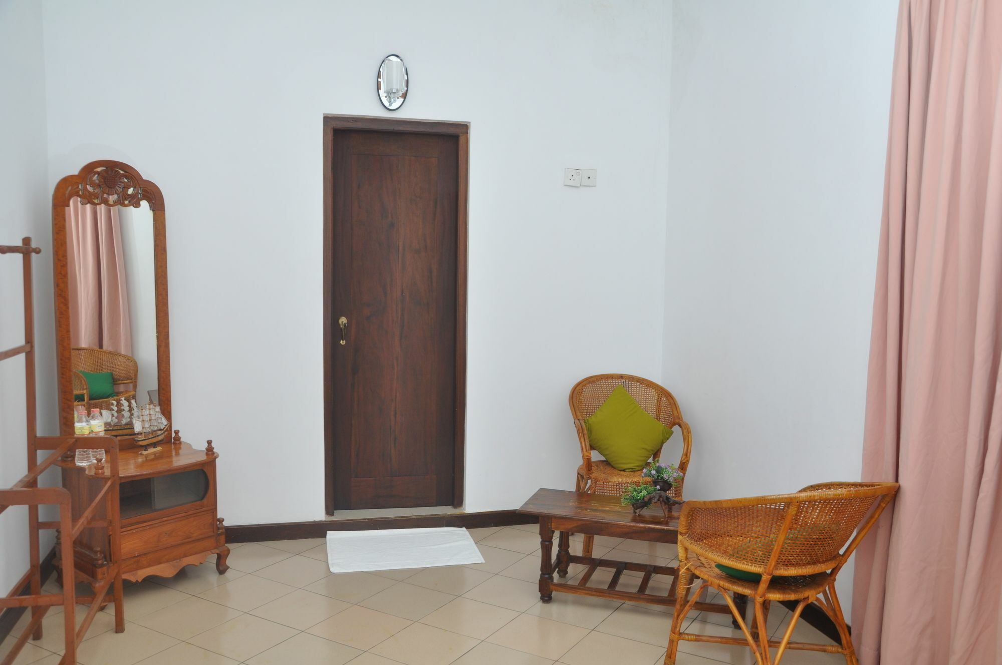 Shakuna Villa Hikkaduwa Luaran gambar